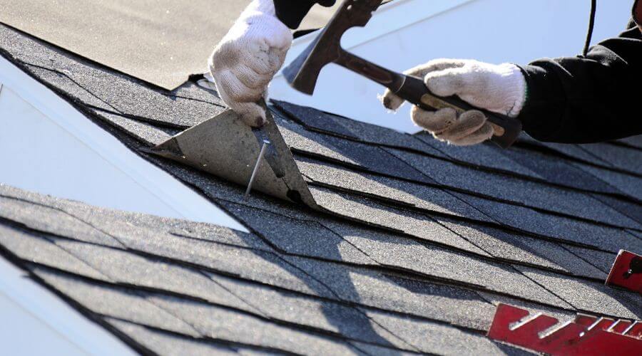 Expert Emergency Roof Repairs services in Caledonia, MN